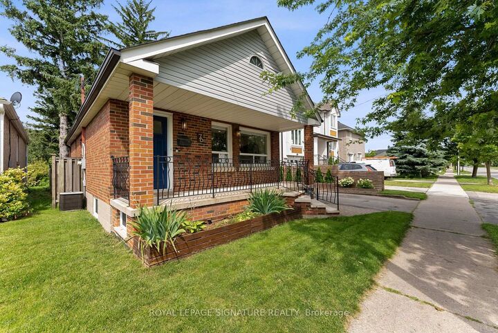 Property Photo:  76 Foch Avenue  ON M8W 3X4 