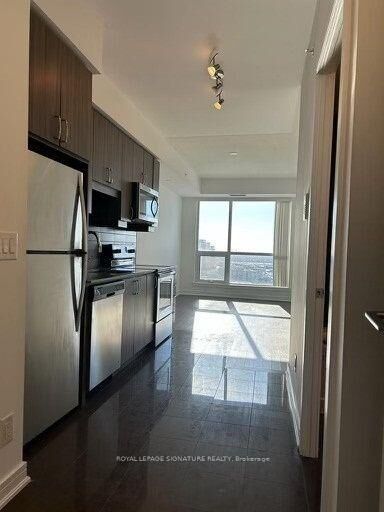 Property Photo:  9201 Yonge Street 1908nw  ON L4C 1H9 