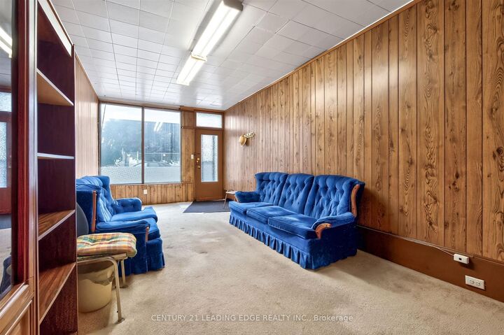 Property Photo:  134 Main Street  ON M4E 2V8 