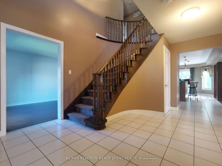 Property Photo:  346 Chambers Crescent  ON L3X 1T2 