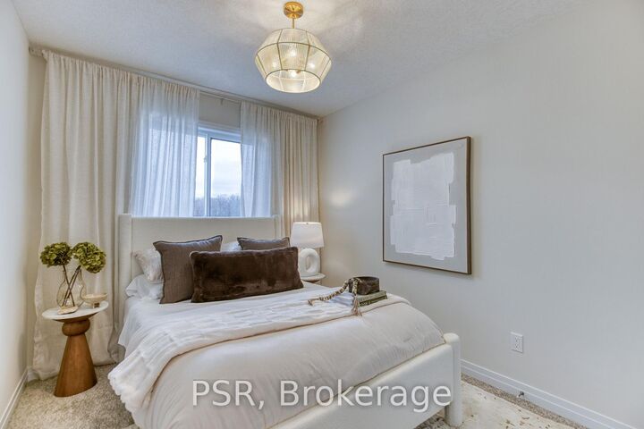Property Photo:  200 Rivergreen Crescent  ON N1S 0G1 