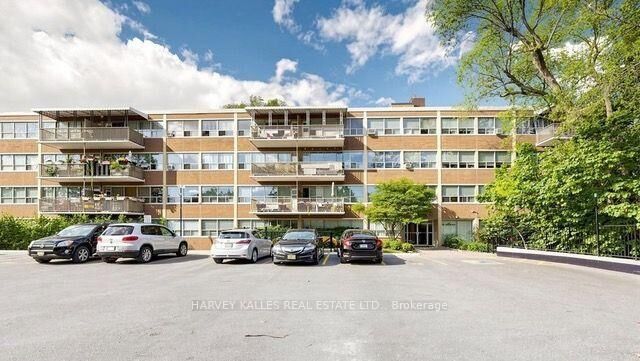 Property Photo:  160 The Donway N/A W 411  ON M3C 2G1 