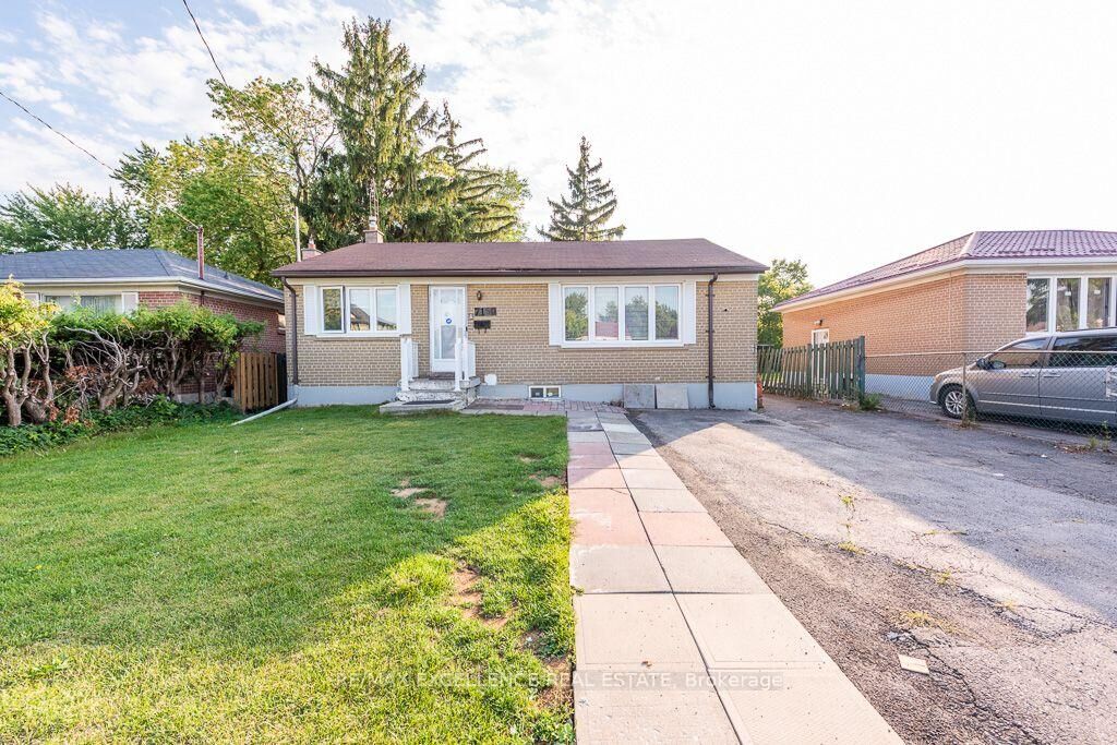 Property Photo:  7150 Minotola Avenue  ON L4T 2T1 