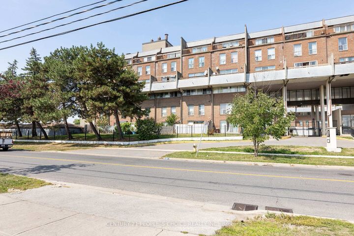 Property Photo:  10 Eddystone Avenue 108  ON M3N 2T2 