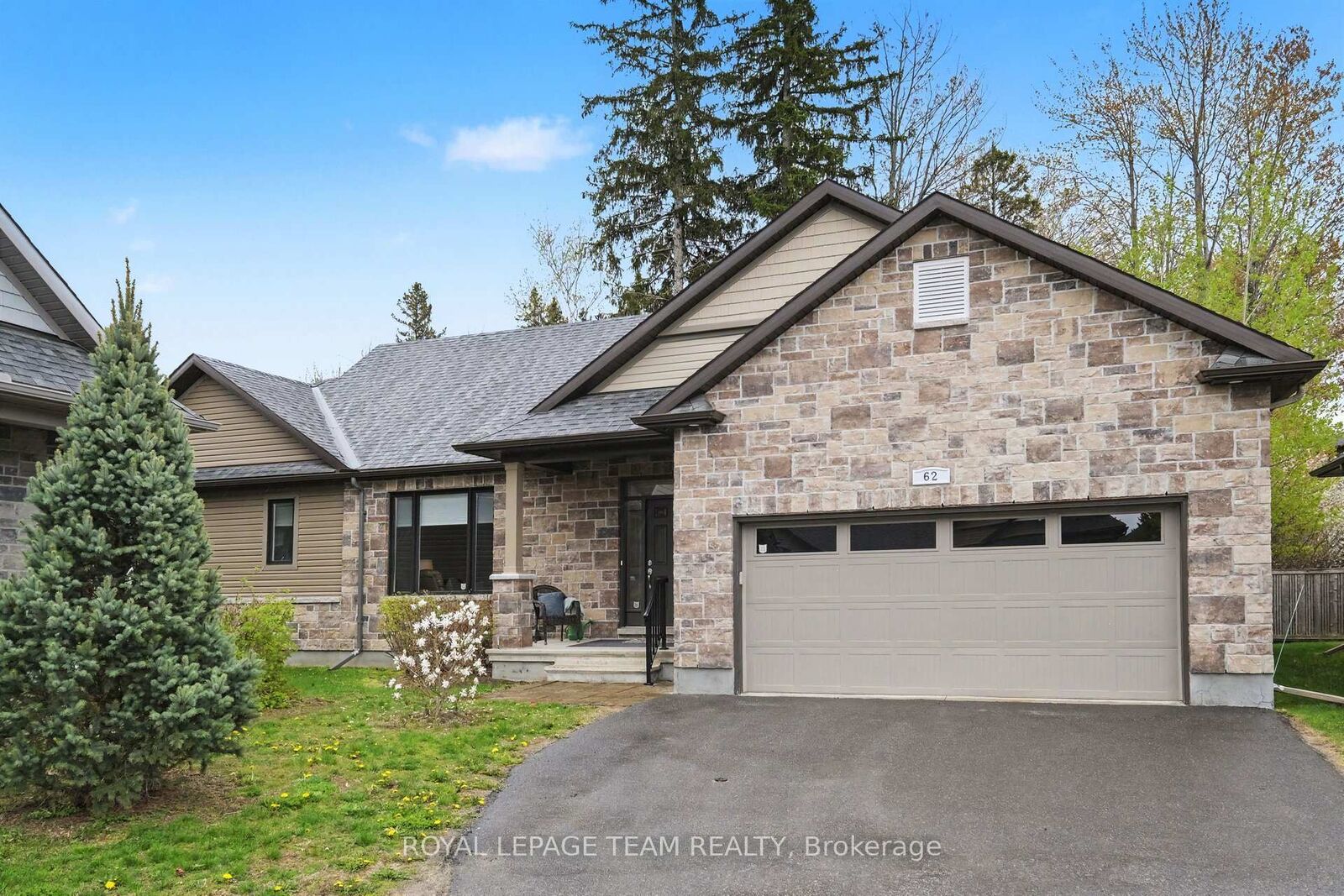 Property Photo:  62 Magnolia Way  ON K0G 1J0 