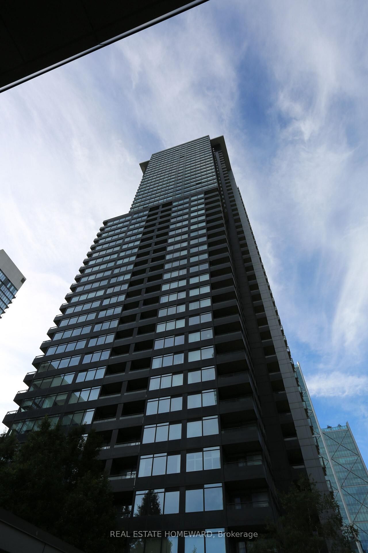Property Photo:  25 Telegram Mews 3506  ON M5V 3Z1 