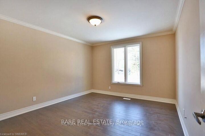 Property Photo:  973 Falcon Boulevard N  ON L7T 3B8 