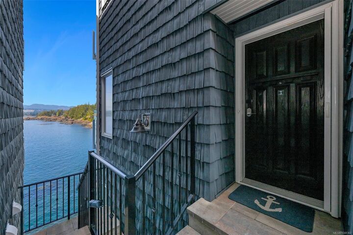 Property Photo:  1000 Sookepoint Pl #5B  BC V9Z 1N8 