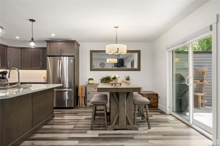 Property Photo:  222 Golden Oaks Cres  BC V9T 0K8 