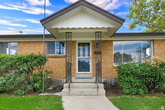 Property Photo:  106 W 700 N  UT 84015 