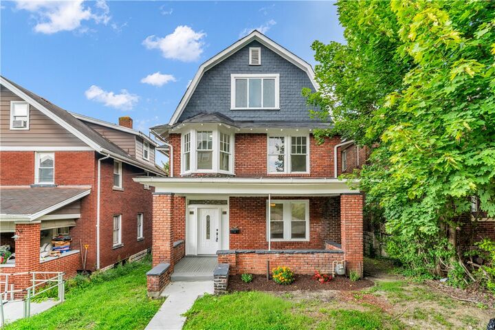 Property Photo:  1547 Clairtonica Street  PA 15205 