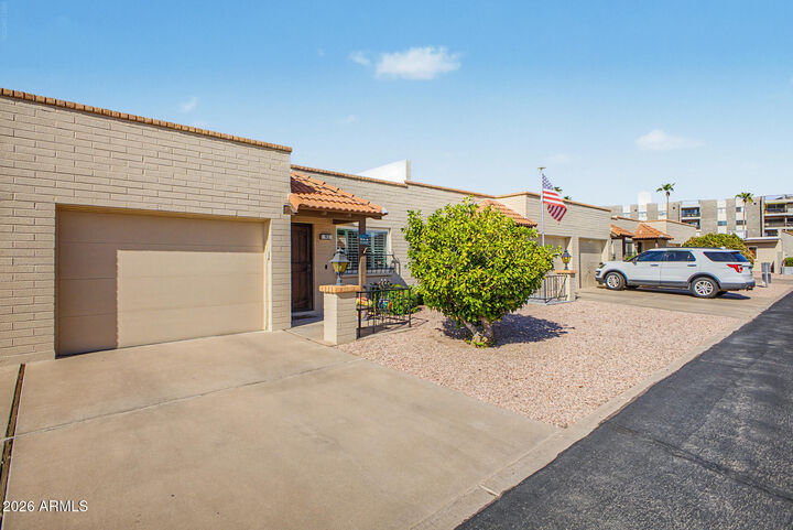 Property Photo: 440 S Parkcrest -- 91 AZ 85206