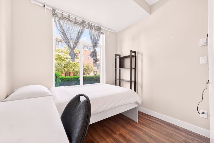 Property Photo:  5692 Kings Road Third Bedroom  BC V6T 1K8 