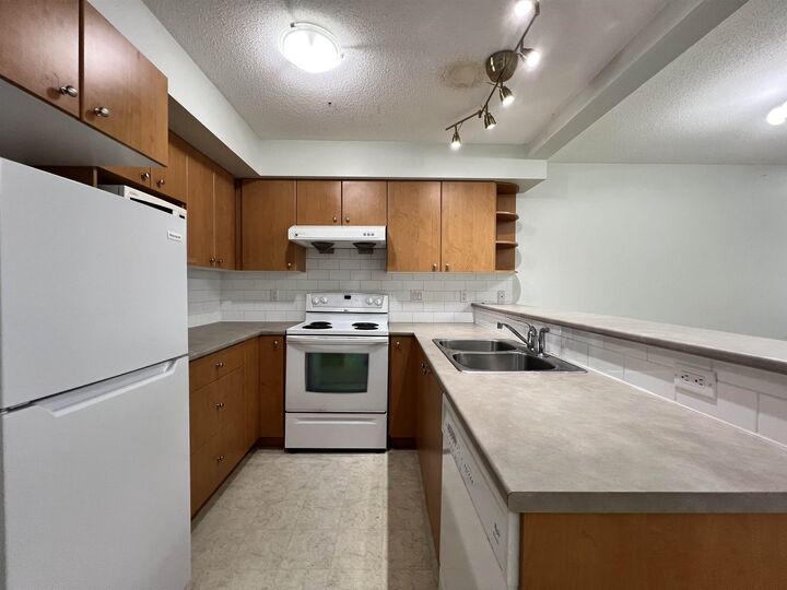 Property Photo:  7088 17th Avenue  BC V3N 1K5 