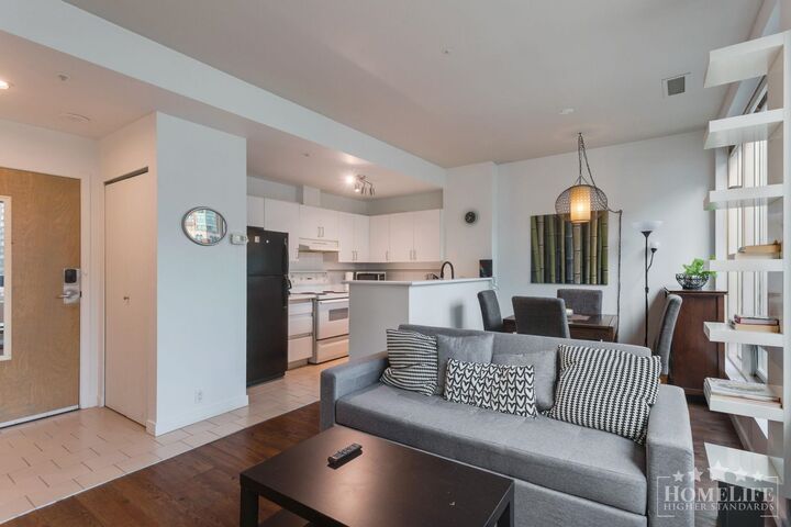 Property Photo:  989 Nelson Street 309  BC V6Z 2S1 