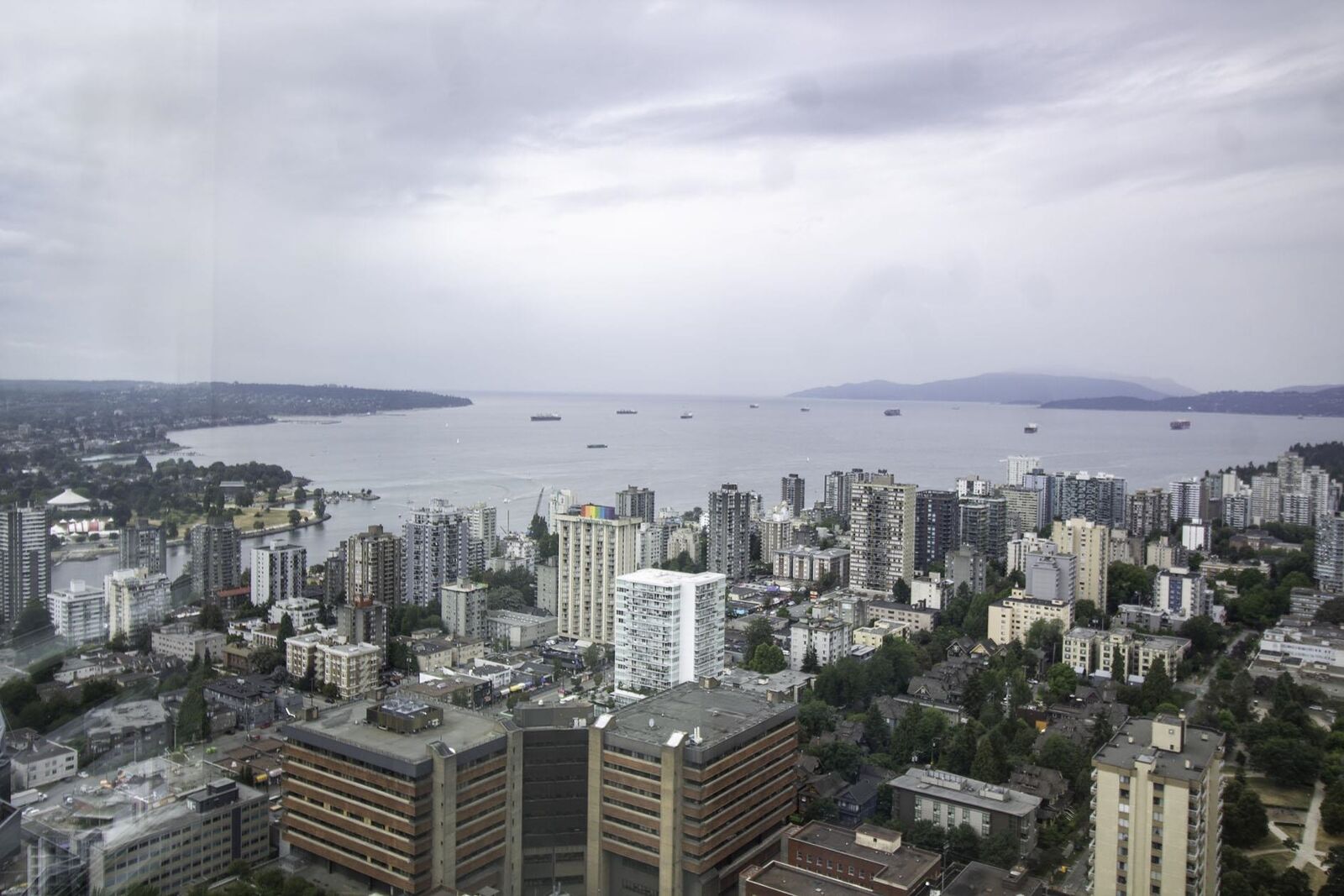 Property Photo:  1289 Hornby Street 2002  BC V6Z 0G7 