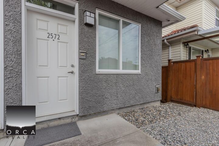 Property Photo:  2572 E 2nd Avenue  BC V5M 1C6 