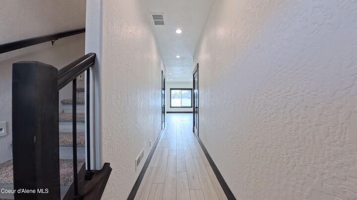 Property Photo:  188 E Lobo Loop  ID 83835 