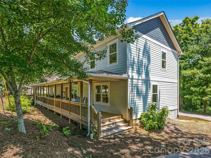 Property Photo:  141 Courtland Avenue 2  NC 28801 