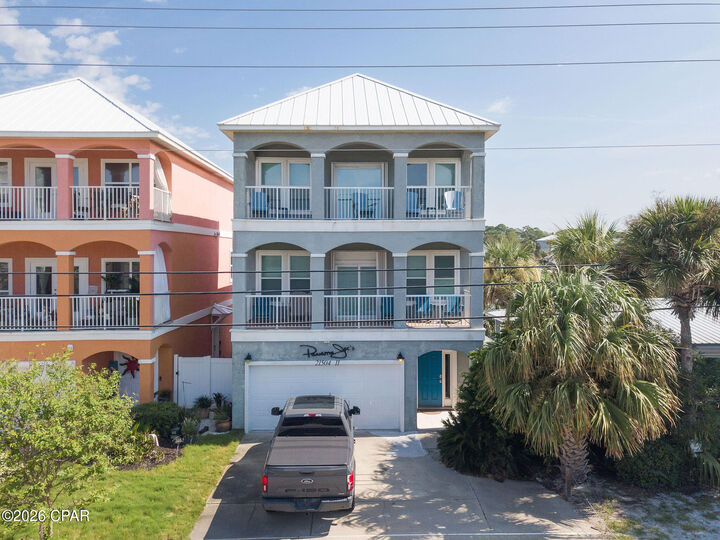 Property Photo: 21504 Front Beach Road 11 FL 32413