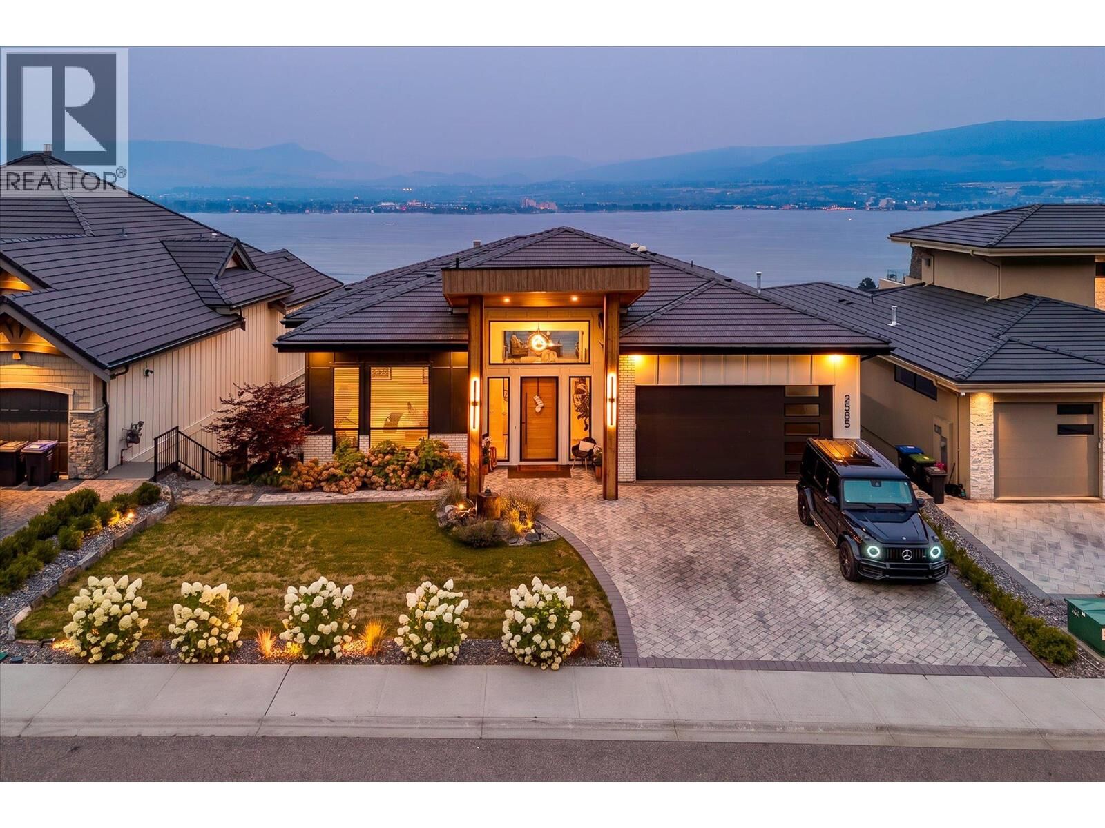 Property Photo: 2585 Casa Palmero Drive BC V1Z 4B1