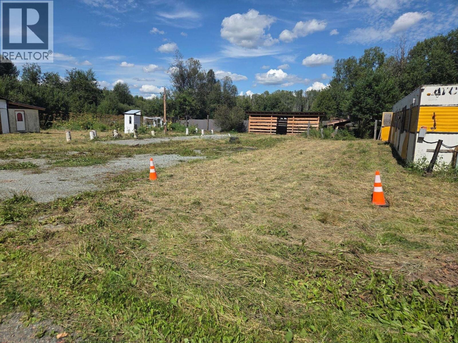 Property Photo:  678 Muriel Avenue  BC V0J 3C0 