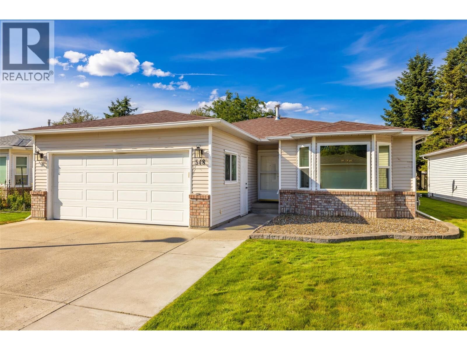 Property Photo:  1255 Raymer Avenue 548  BC V1W 3C3 