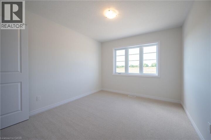 Property Photo:  257 Benninger Drive Upper  ON N2E 0K1 