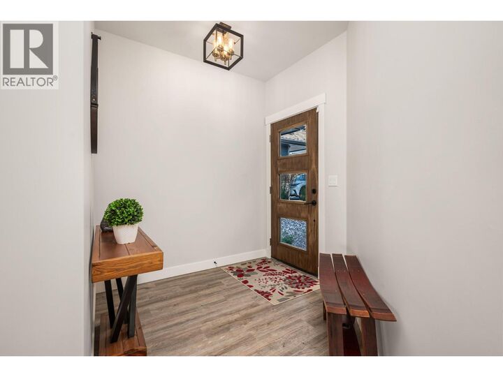 Photo de la propriété: 5112 Turtle Pond Court BC V1T 9W2