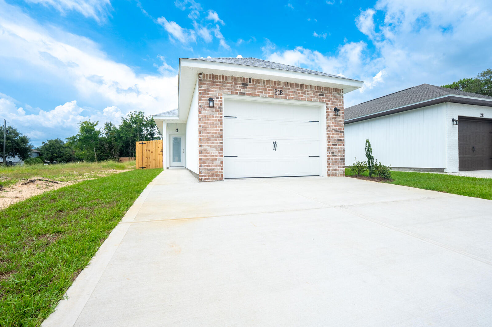 Property Photo: 21 A 5th Avenue FL 32579