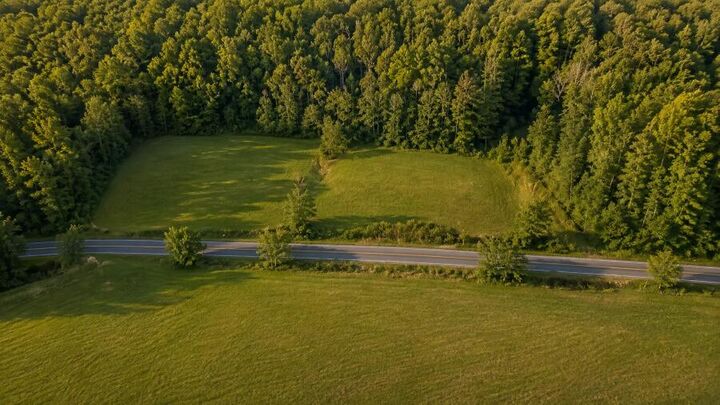 Property Photo:  15100 Lower Johns Creek  KY 41501 