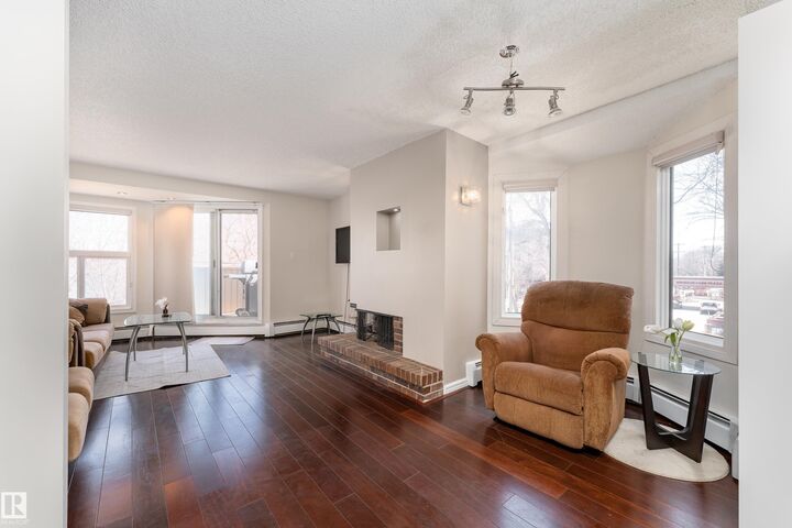 Property Photo:  11120 83 Avenue NW  AB T6G 0V1 