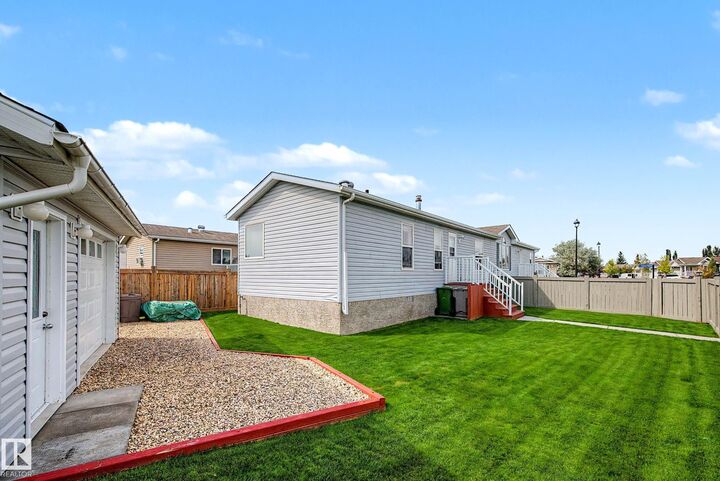 Property Photo: 3029 Aspen Wynd AB T9E 8R1