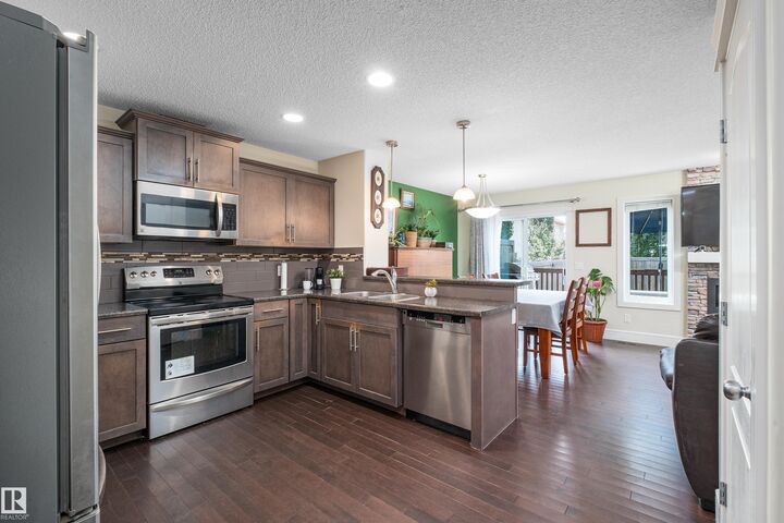 Property Photo:  612 175A Street SW  AB T6W 2G5 