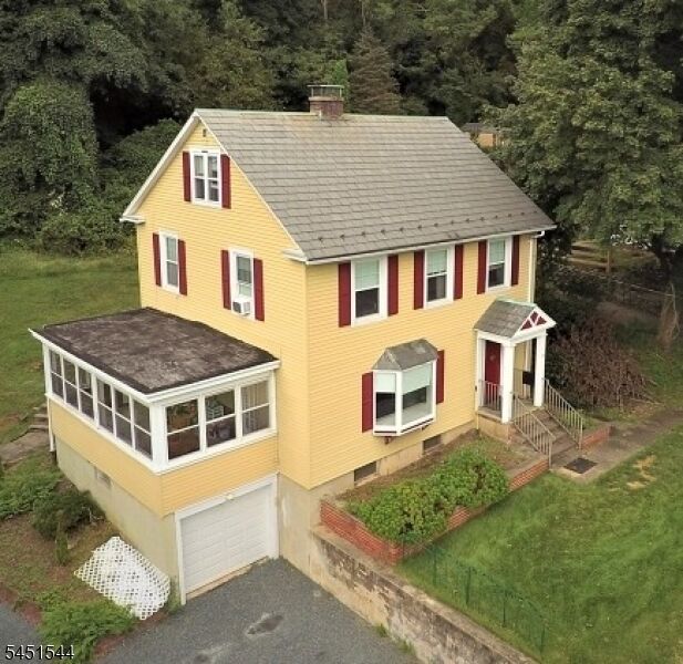 Property Photo: 37 Fairview Ave NJ 08829