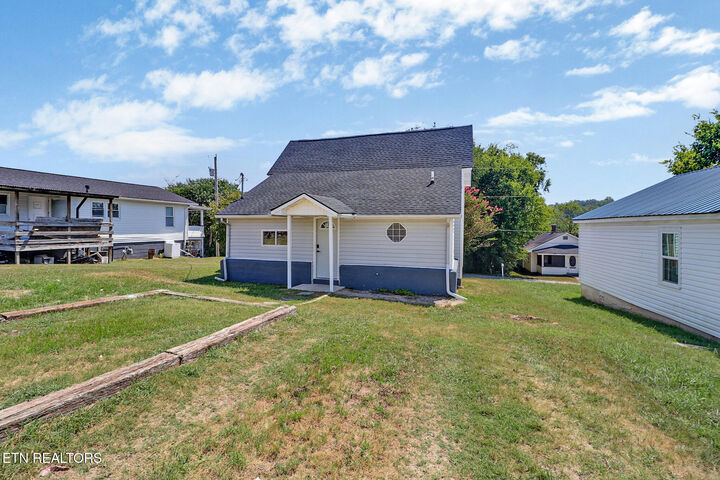 Property Photo: 213 Birch St. TN 37748