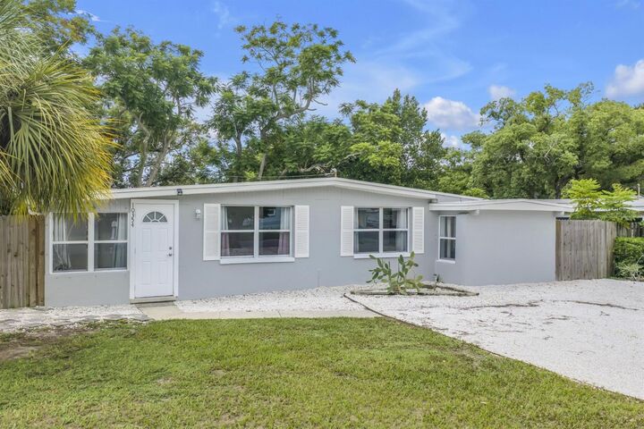 Property Photo: 10354 110th Avenue FL 33773