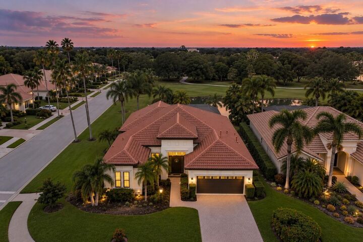 Property Photo:  13994 Siena Loop  FL 34202 
