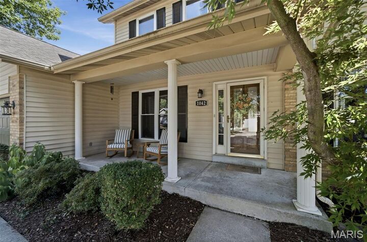 Property Photo: 1042 Remington Oaks Court MO 63026