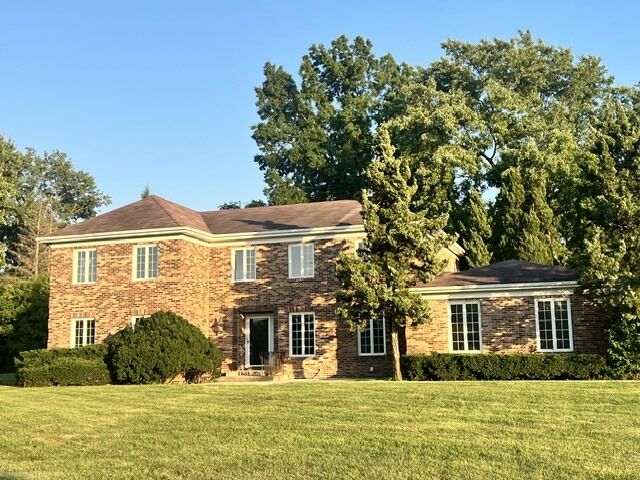 Property Photo:  12 Kingston Drive  IL 60523 