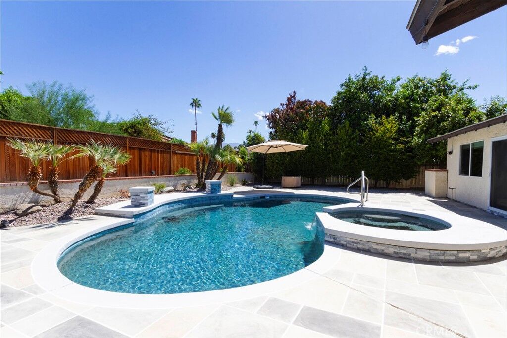 Property Photo: