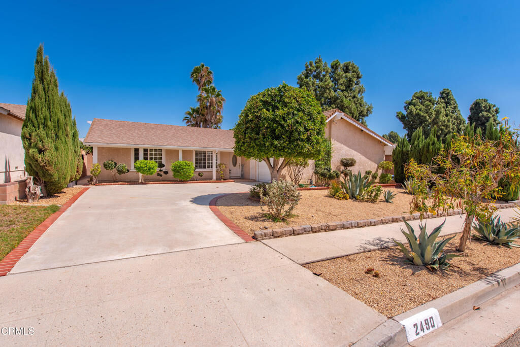 Property Photo: 2490 N Alden Street CA 93065
