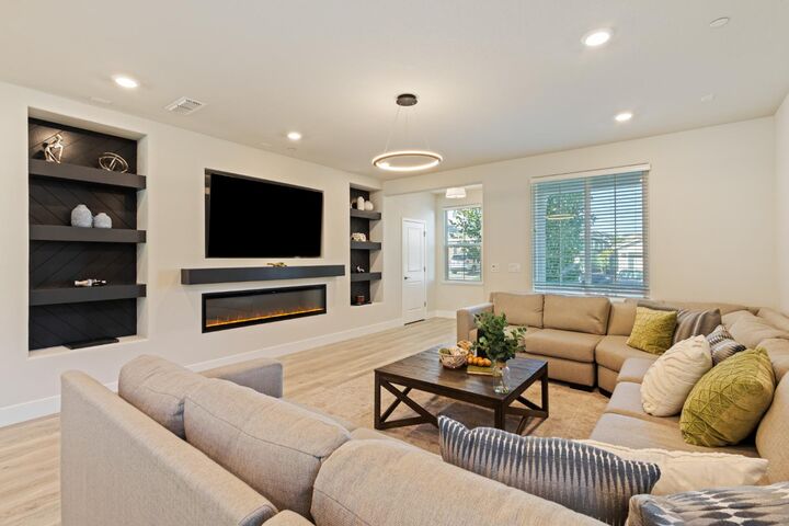 Property Photo:  517 Desert Bloom Court  CA 95765 