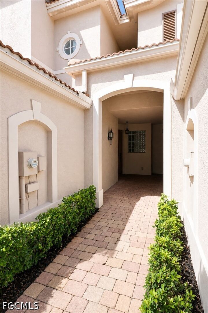 Property Photo:  4112 Cherrybrook Loop  FL 33966 