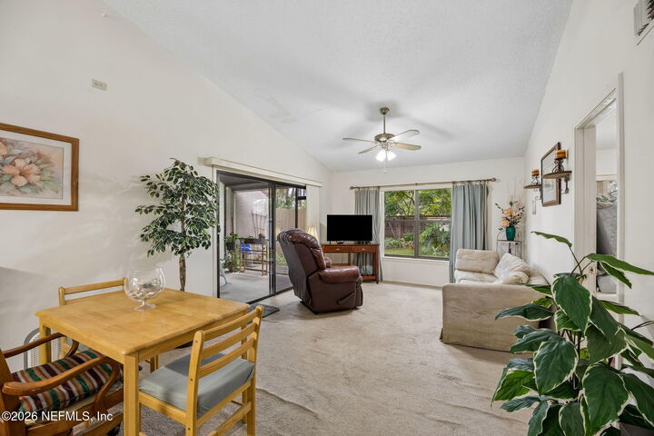 Property Photo: 3554 Tiara Way W FL 32223