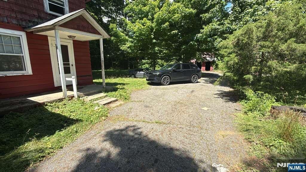 Property Photo:  1581 Sussex Turnpike  NJ 07869 