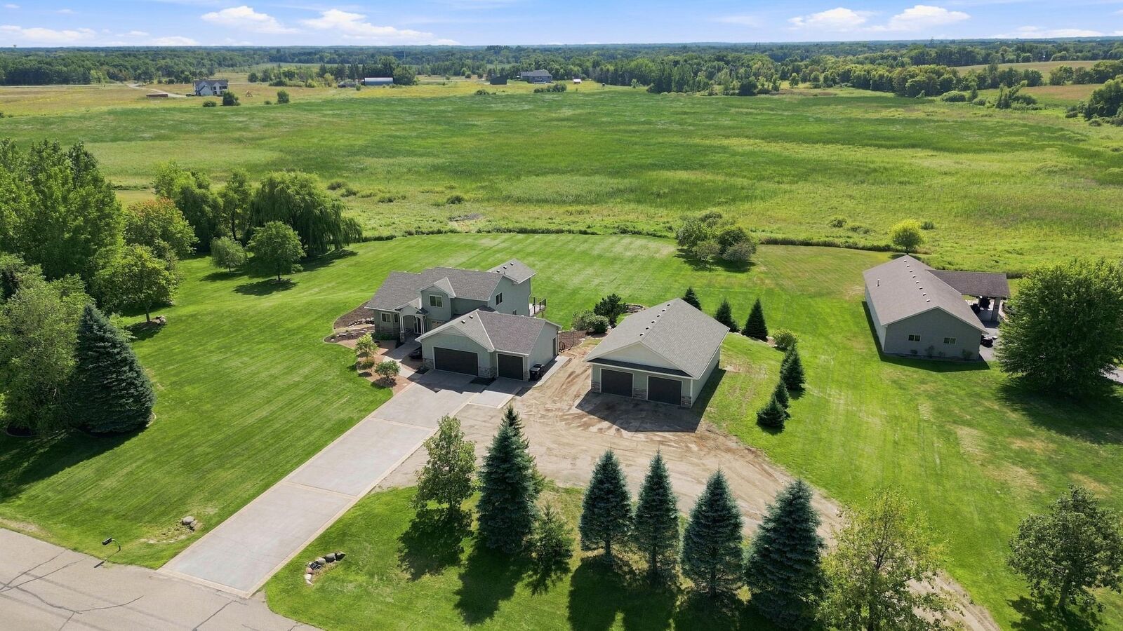 Property Photo: 8290 185th Avenue NW MN 55303