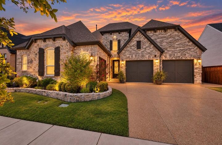 Property Photo: 1737 Clem Castle Drive TX 75010