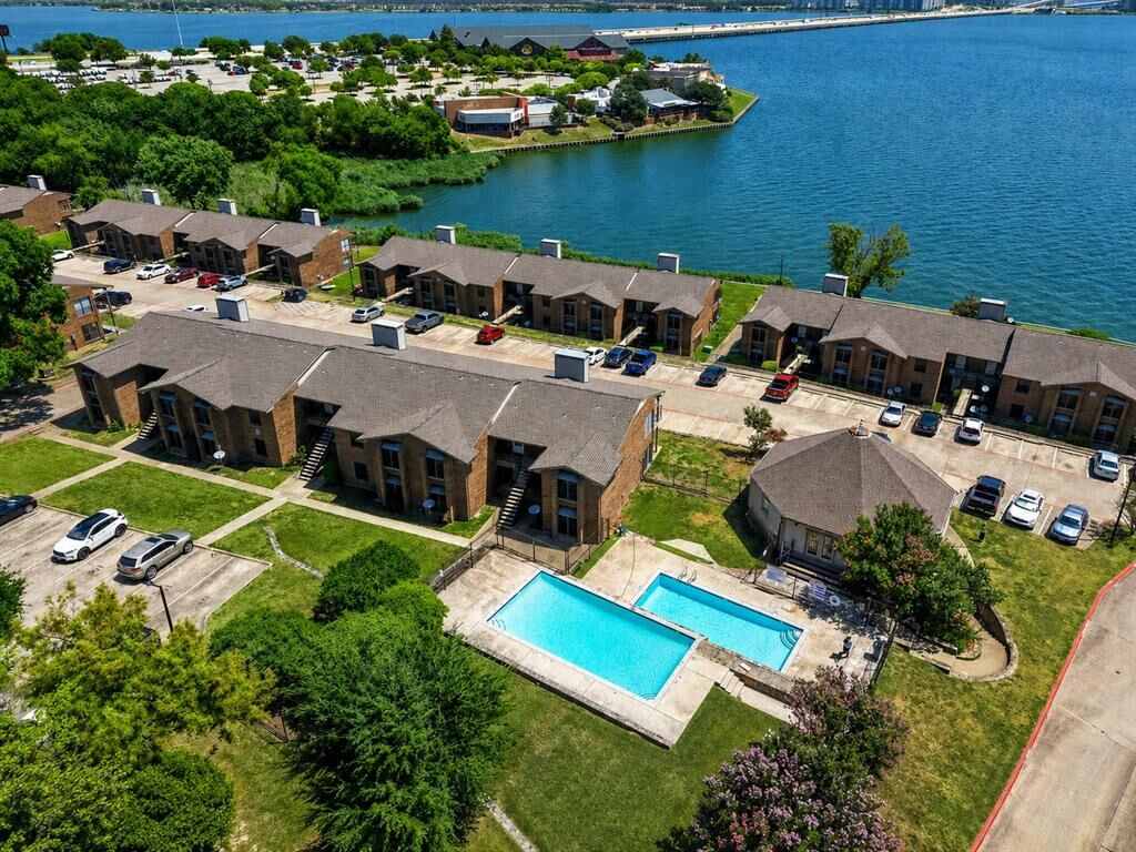 Property Photo: 4480 Chaha Road 106 TX 75043