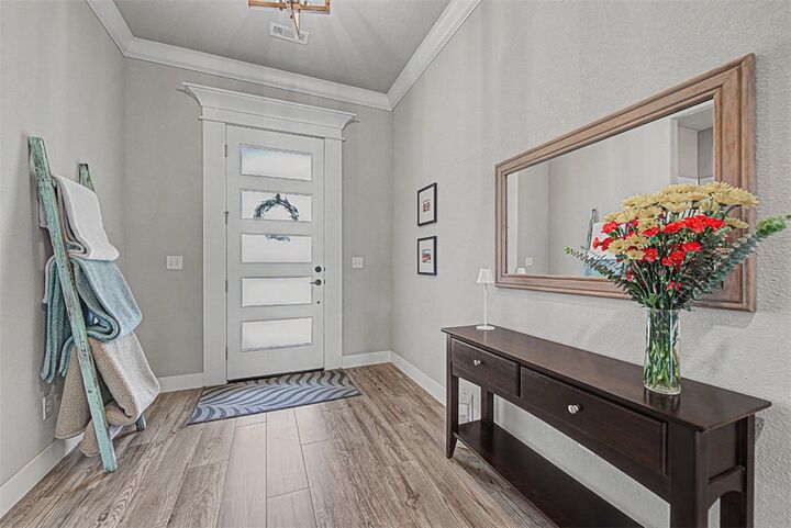 Property Photo:  5502 W Lakewood Drive  AR 72758 
